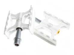 Bicycle Equip Store -Bicycle Equip Store 0017258 blb track pedals white